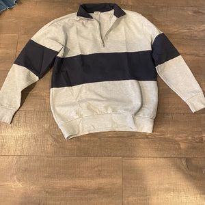 brandy melville two tone crewneck
